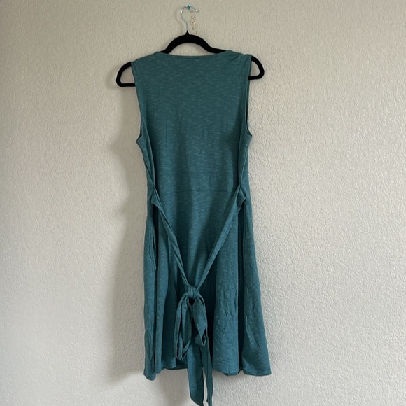 Toad&Co Cue Wrap Sleeveless Dress In Hydro Color . Size Large - Picture 6 of 11